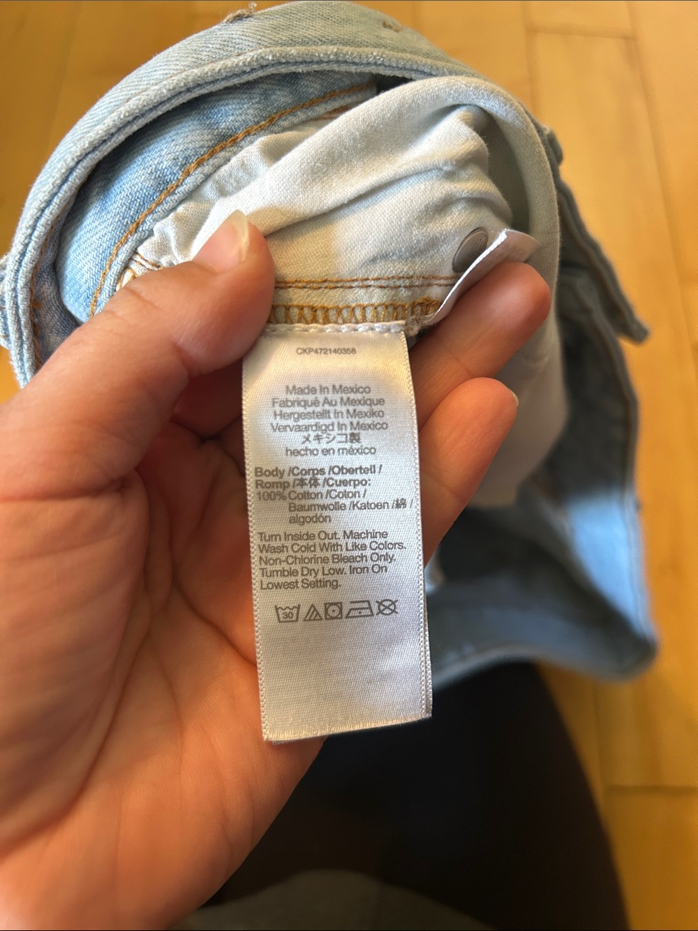 Madewell Light Blue Mom Jean High Rise  Denim Shorts Size 14W - Picture 9 of 10